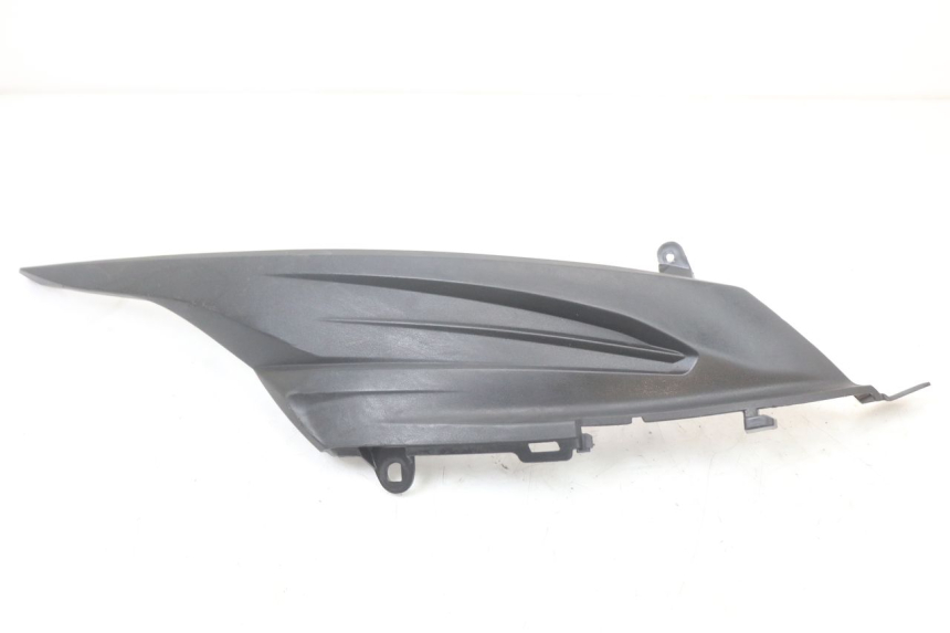 photo de RIGHT UNDERSEAT PANEL SUZUKI ADDRESS 110 (2015 - 2020) - Main view
