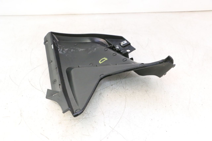 photo de RIGHT SIDE SEAT COVER KYMCO AGILITY 16+ 4T 50 (2018 - 2023) - Checked used part