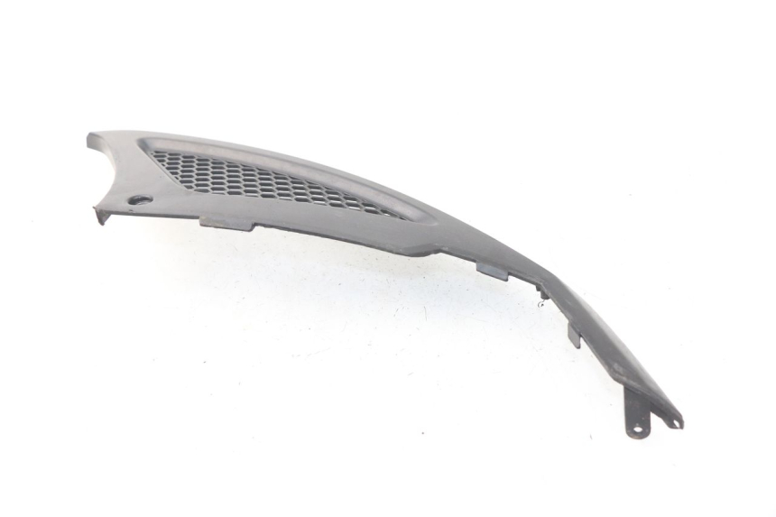 photo de RIGHT SIDE SEAT COVER KYMCO AGILITY RS 2T 50 (2009 - 2013) - Zoom on usage condition