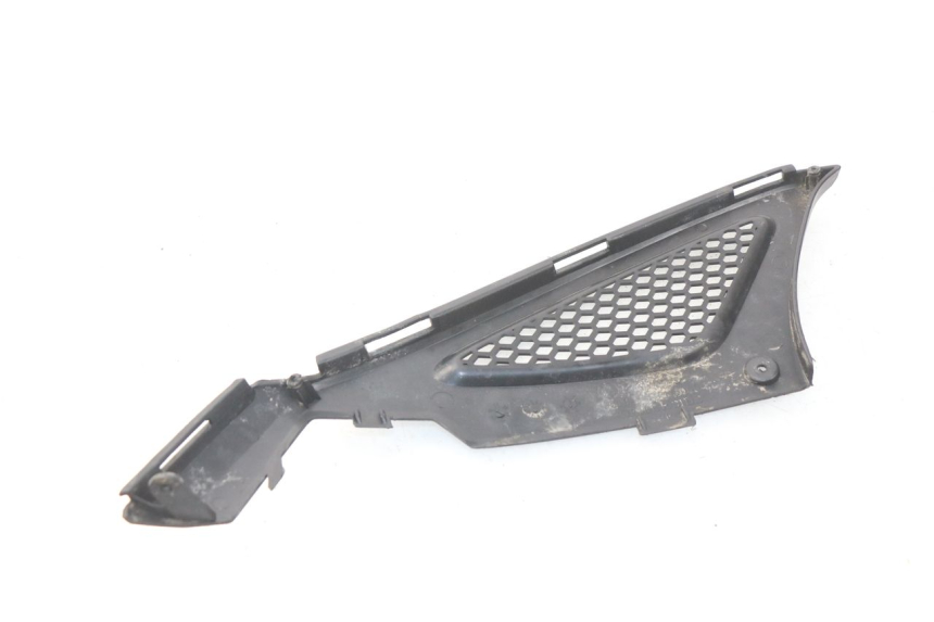 photo de RIGHT SIDE SEAT COVER KYMCO AGILITY RS 2T 50 (2009 - 2013) - Technical close-up