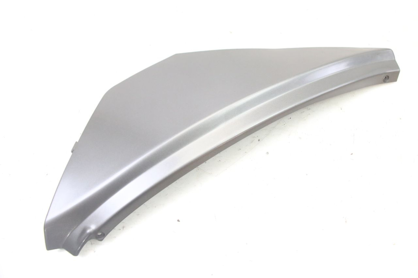 photo de RIGHT UNDERSEAT PANEL APRILIA ATLANTIC 125 (2003 - 2009) - Component detail