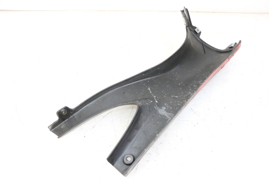 photo de RIGHT UNDERSEAT PANEL APRILIA RS 50 (1999 - 2005) - Alternative perspective