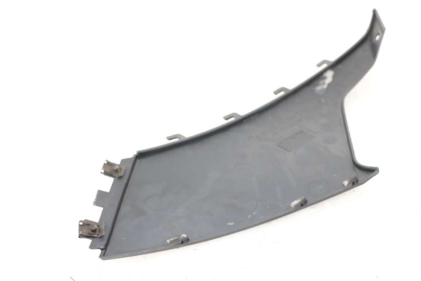 photo de RIGHT SIDE SEAT COVER BMW C1 125 (2000 - 2003) - Component detail