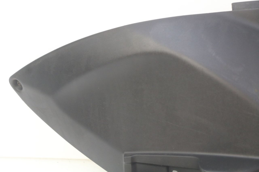 photo de RIGHT SIDE SEAT COVER PEUGEOT CITYSTAR 125 (2011 - 2017) - Surface and material condition