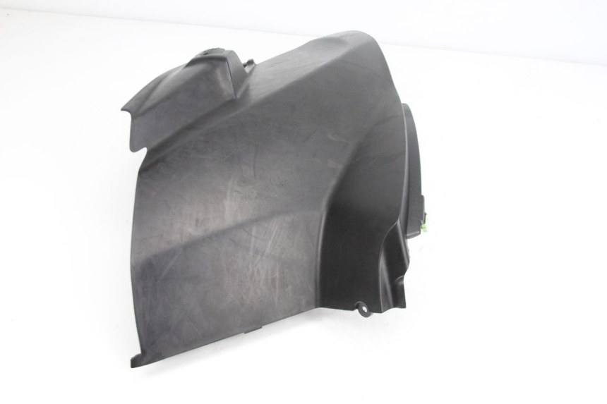 photo de RIGHT SIDE SEAT COVER PEUGEOT CITYSTAR 50 (2013 - 2017) - Zoom on usage condition