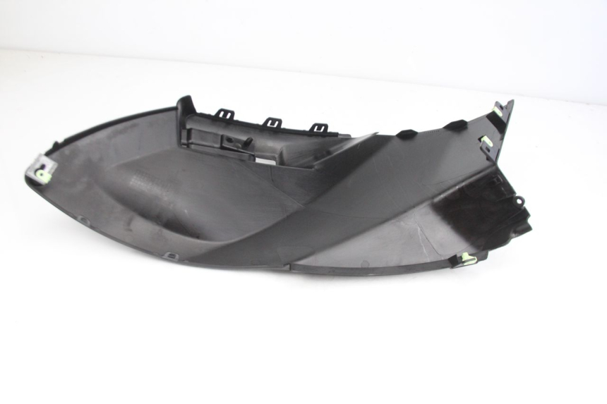 photo de RIGHT SIDE SEAT COVER PEUGEOT CITYSTAR 50 (2013 - 2017) - Alternative perspective