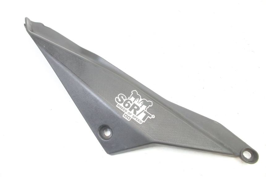 photo de RIGHT UNDERSEAT PANEL DERBI SENDA SM DRD X-TREME 50 (2011 - 2017) - Main view