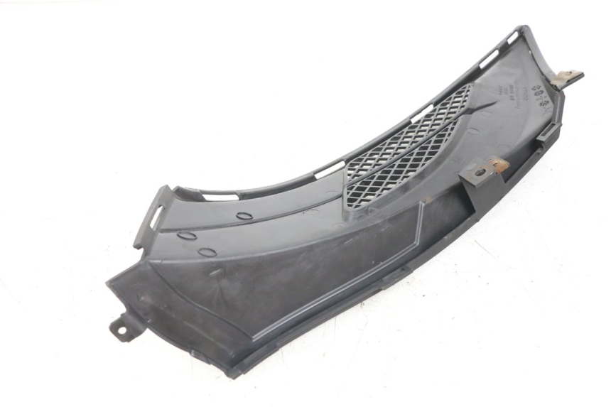 photo de RIGHT SIDE SEAT COVER KYMCO DINK 4T 50 (2007 - 2018) - Technical close-up