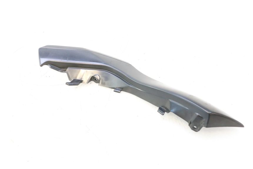photo de RIGHT UNDERSEAT COVER KAWASAKI ER-6 ER6 F ABS 650 (2012 - 2016) - Fixing points details