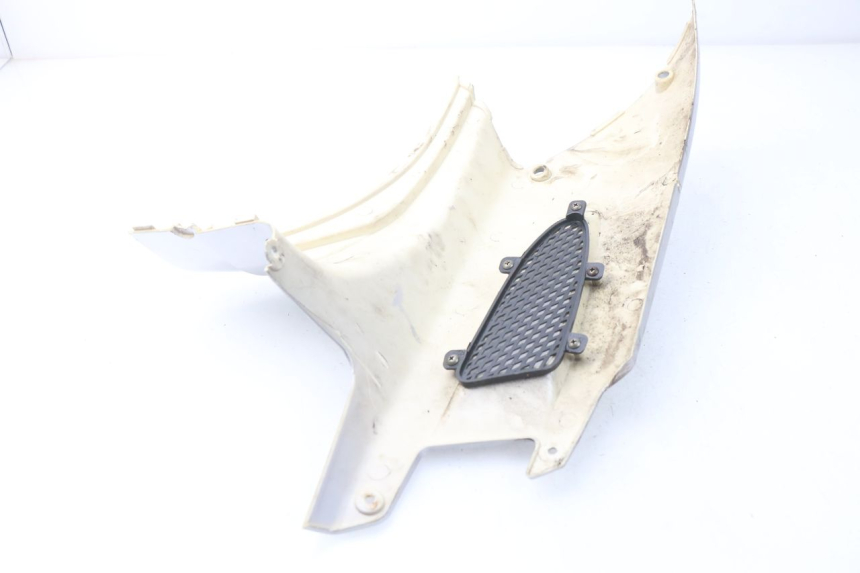 photo de RIGHT UNDERSEAT PANEL LINTEX FEVER 2T 50 (2009 - 2022) - Fixing points details