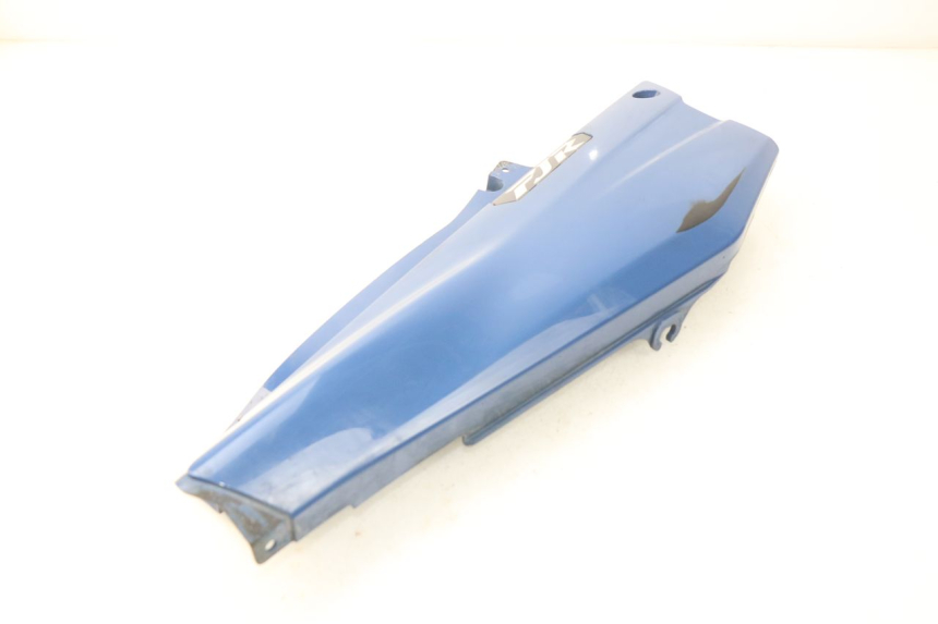 photo de RIGHT UNDERSEAT PANEL YAMAHA FJR ABS 1300 (2006 - 2012) - Technical close-up