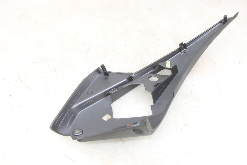 photo de RIGHT UNDERSEAT PANEL PEUGEOT GEOPOLIS RS 125 (2007 - 2009) - Product overview