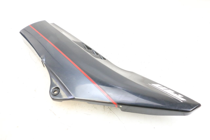 photo de RIGHT UNDERSEAT PANEL KAWASAKI GPZ RX 1000 (1986 - 1988) - Checked used part