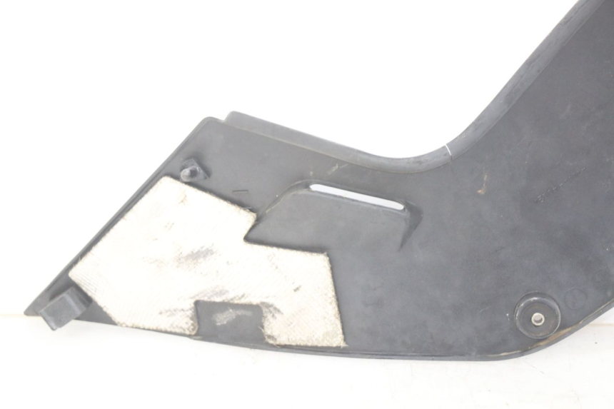 photo de RIGHT SIDE SEAT COVER SUZUKI GSX-F GSX  F 1100 (1988 - 1994) - Component detail