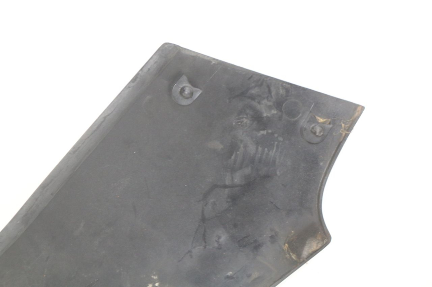 photo de RIGHT SIDE SEAT COVER SUZUKI GSX-F GSX  F 1100 (1988 - 1994) - Zoom on usage condition