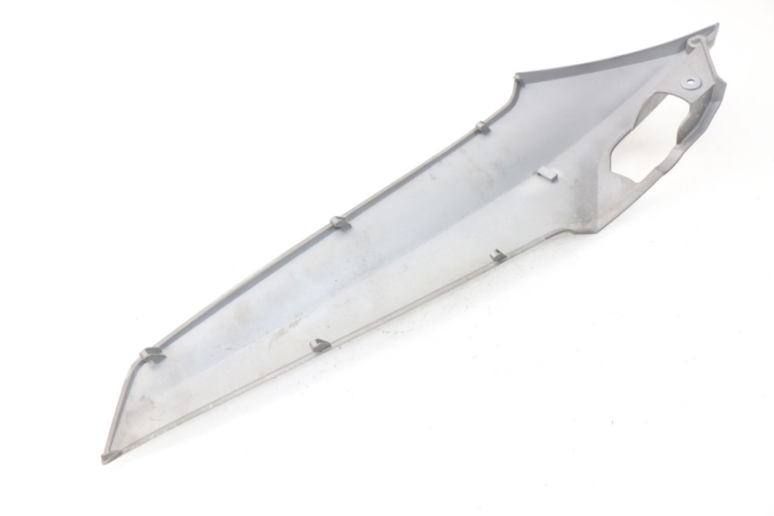 photo de RIGHT UNDERSEAT PANEL SYM GTS EFI ABS 125 (2012 - 2016) - Component detail