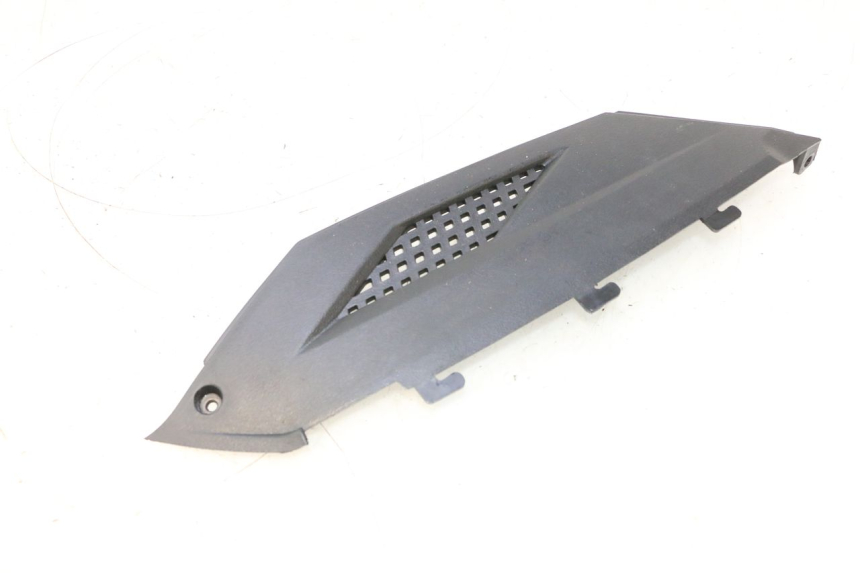 photo de RIGHT UNDERSEAT PANEL RIDE JUMP 2T 50 (2012 - 2017) - Main view