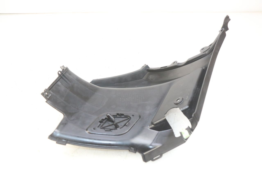 photo de RIGHT SIDE SEAT COVER PEUGEOT KISBEE 2T 50 (2010 - 2017) - Component detail