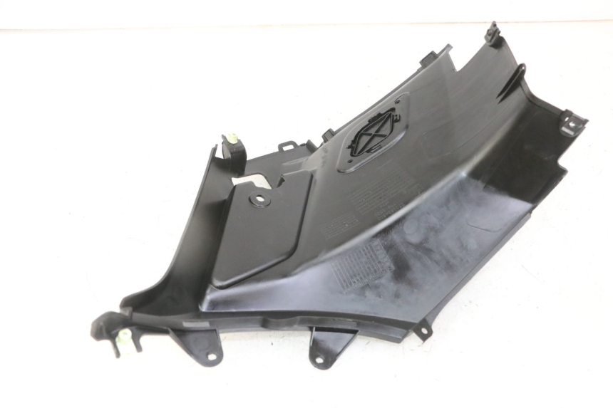 photo de RIGHT UNDERSEAT PANEL PEUGEOT KISBEE 2T 50 (2018 - 2022) - Component detail