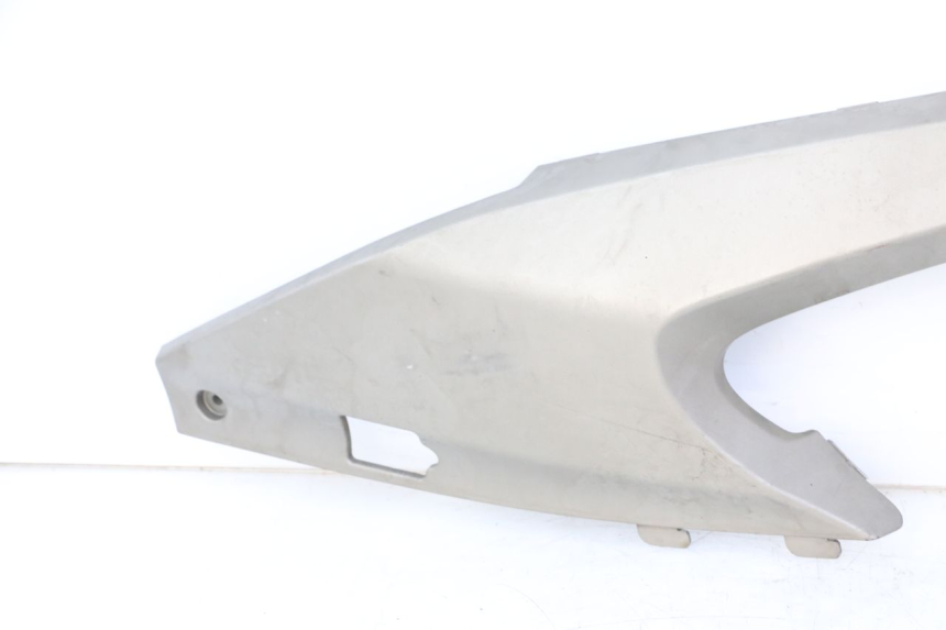photo de RIGHT UNDERSEAT PANEL KYMCO XCITING 500 (2007 - 2010) - Markings and original references