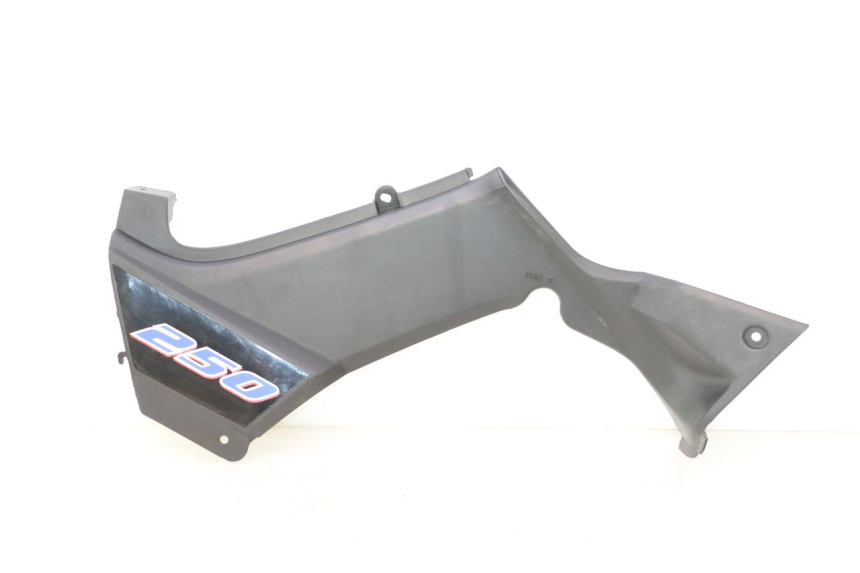 photo de RIGHT UNDERSEAT PANEL KYMCO MXU R 250 (2004 - 2010) - Main view