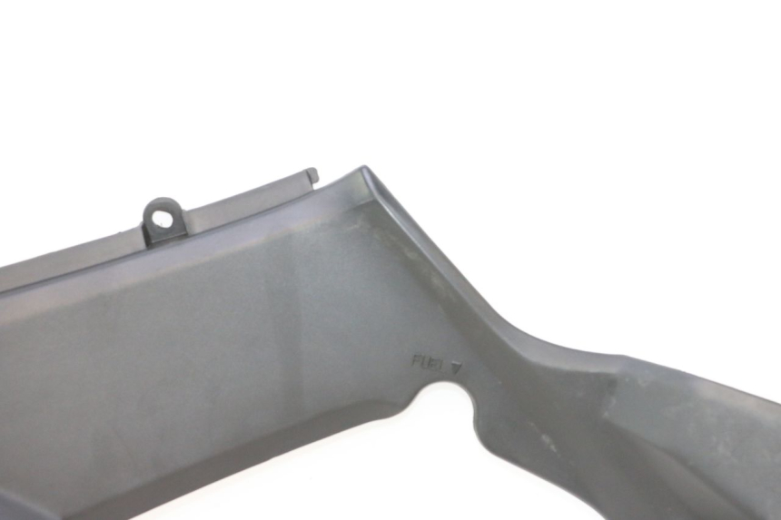 photo de RIGHT UNDERSEAT PANEL KYMCO MXU R 250 (2004 - 2010) - Markings and original references