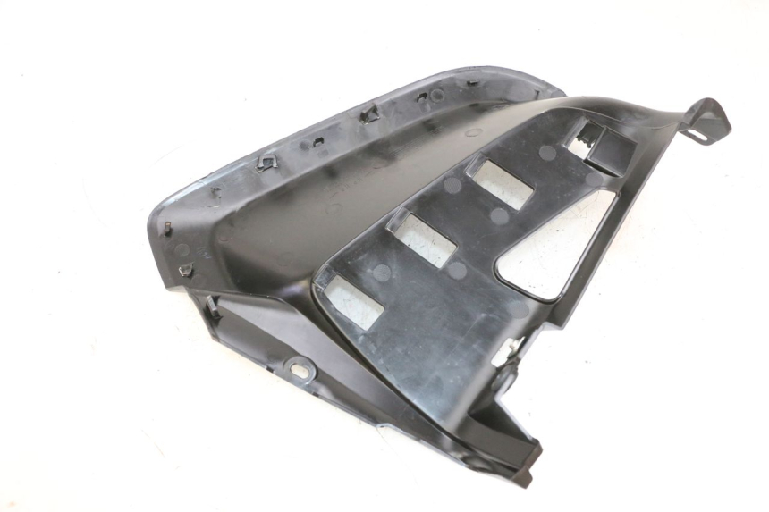 photo de RIGHT UNDERSEAT PANEL YAMAHA NEO'S CORE 1 (2022 - 2026) - Markings and original references