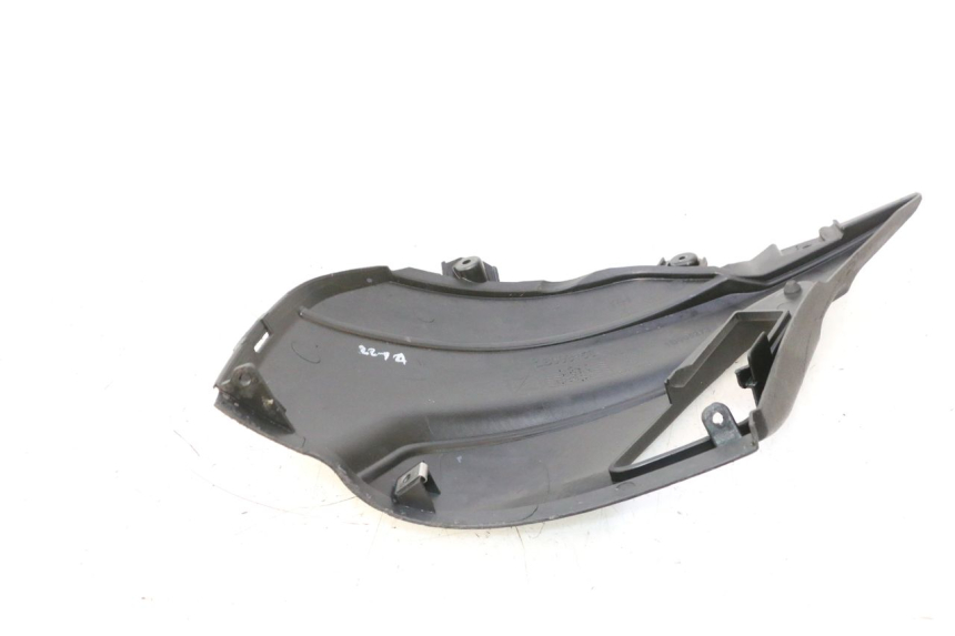 photo de RIGHT SIDE SEAT COVER PIAGGIO NEW TYPHOON 50 (2018 - 2021) - Product overview