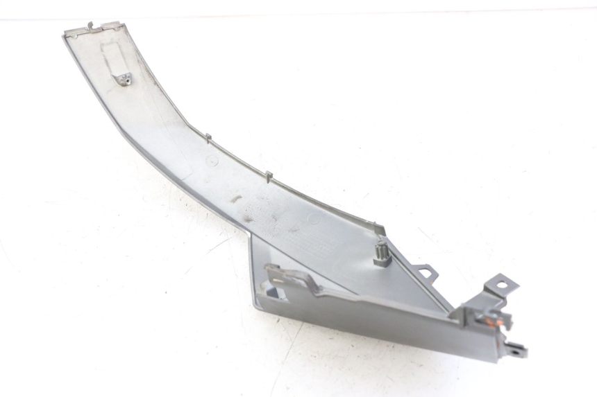 photo de RIGHT UNDERSEAT PANEL PEUGEOT SPEEDFIGHT 4 2T 50 (2015 - 2019) - Component detail