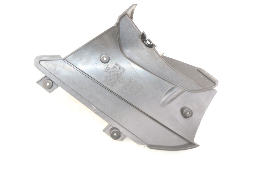 photo de RIGHT SIDE SEAT COVER APRILIA SR 2T 50 (2012 - 2017) - Alternative perspective