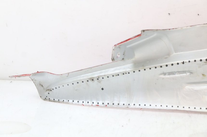 photo de RIGHT UNDERSEAT PANEL APRILIA SR CARB LC 2T 50 (2004 - 2012) - Product overview