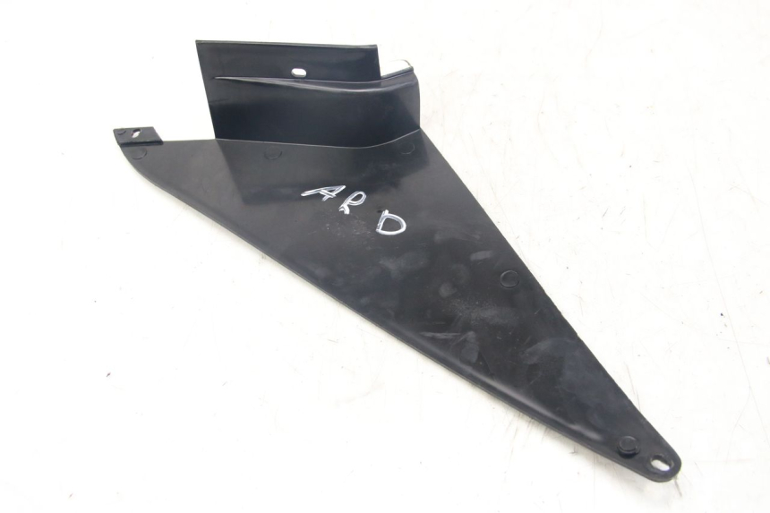 photo de RIGHT SIDE SEAT COVER JAWA STELLA BABETTA 134 50 - Zoom on usage condition