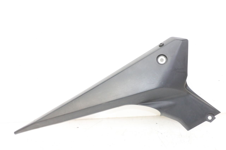 photo de RIGHT UNDERSEAT PANEL YAMAHA XJ6 ABS 600 (2008 - 2016) - Main view