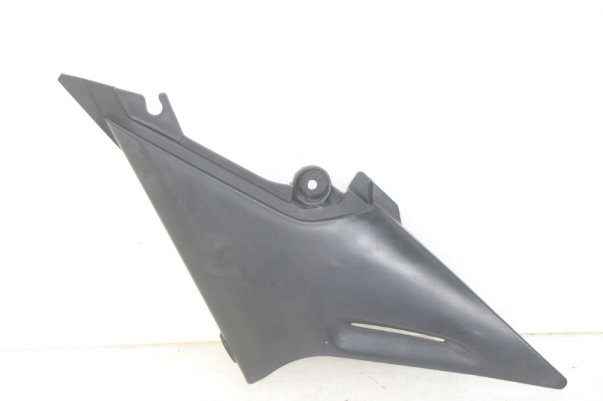 photo de RIGHT UNDERSEAT PANEL YAMAHA XJN DIVERSION 600 (2000 - 2003) - Main view