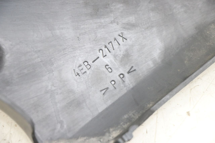 photo de RIGHT UNDERSEAT PANEL YAMAHA XJN DIVERSION 600 (2000 - 2003) - Component detail