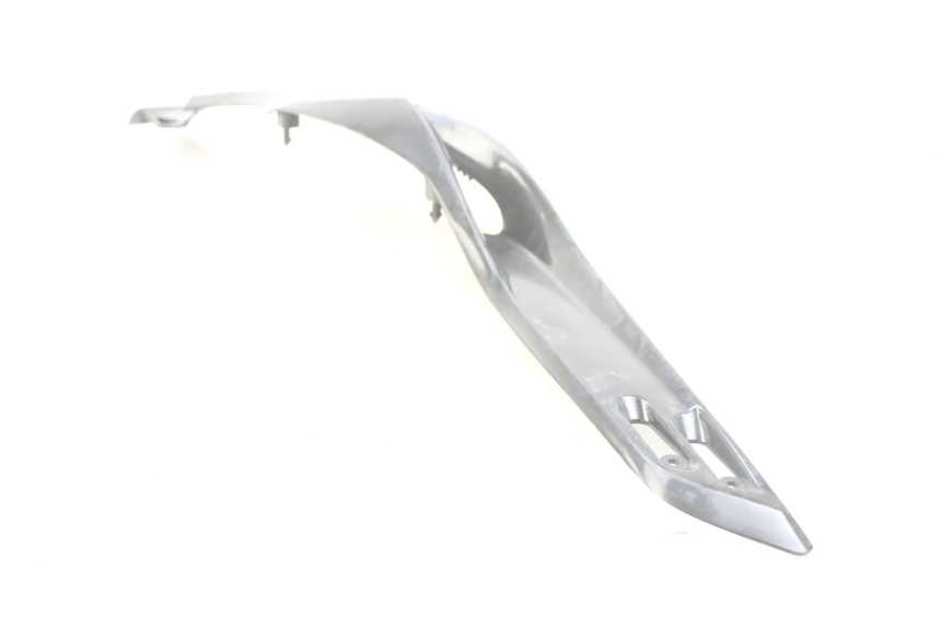 photo de RIGHT SIDE SEAT COVER YAMAHA XP T-MAX TMAX ABS 500 (2004 - 2007) - Alternative perspective