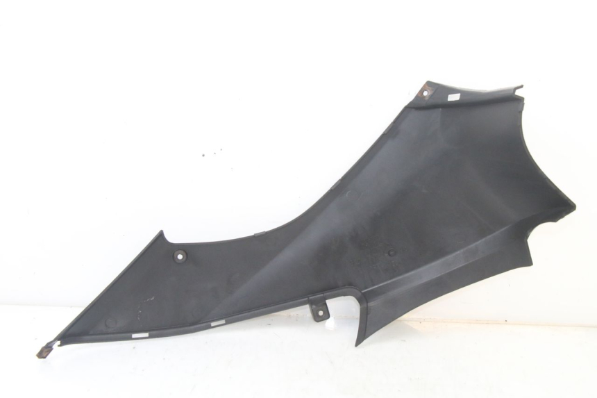 photo de RIGHT UNDERSEAT PANEL YAMAHA NEOS NEO'S 4T 50 (2008 - 2016) - Alternative perspective