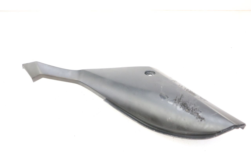 photo de RIGHT UNDERSEAT PANEL YAMAHA TZR 50 (2008 - 2016) - Surface and material condition