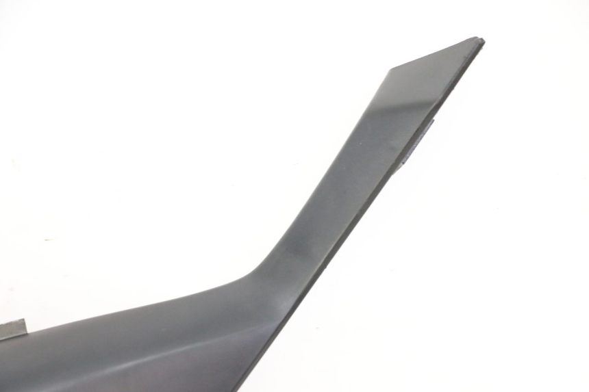 photo de RIGHT UNDERSEAT PANEL YAMAHA TZR 50 (2008 - 2016) - Checked used part