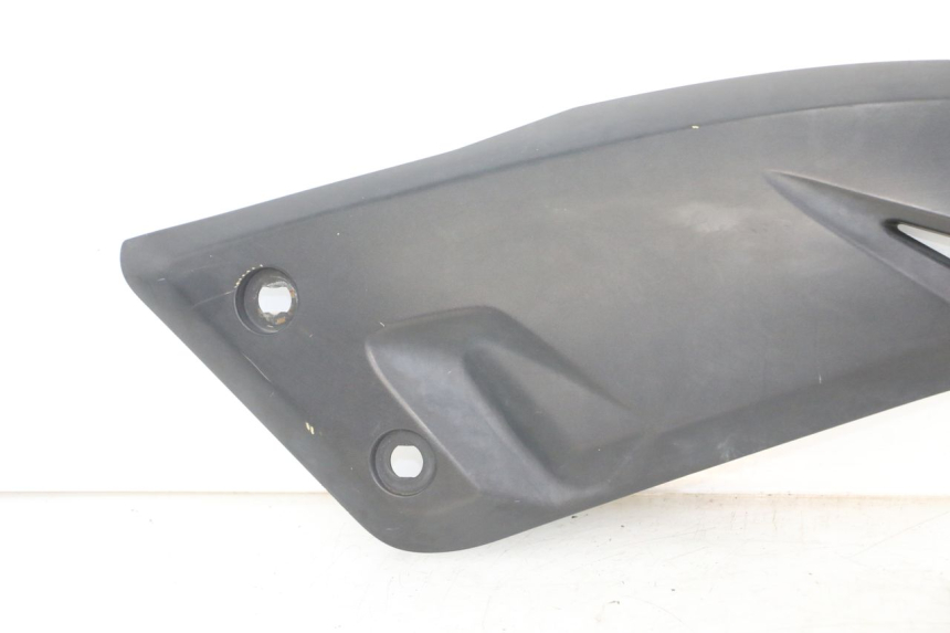 photo de RIGHT UNDERSEAT PANEL YAMAHA X-MAX XMAX ABS 250 (2010 - 2014) - Markings and original references