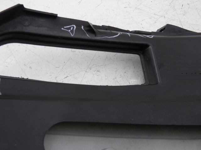 photo de RIGHT UNDERSEAT PANEL YAMASAKI YM50QT-N3 RETRO 50 (2012 - 2014) - Product overview