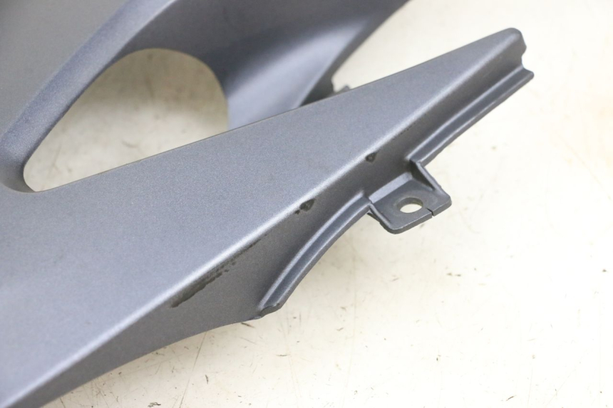 photo de RIGHT UNDERSEAT PANEL KAWASAKI ZR 7 750 (1999 - 2004) - Product overview