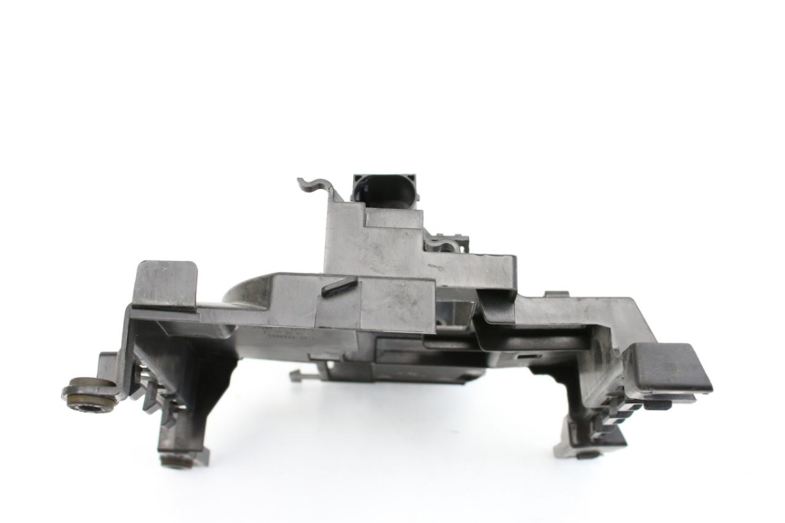 photo de UNDERSEAT PANEL BMW F GS K81 850 (2018 - 2023) - Zoom on usage condition