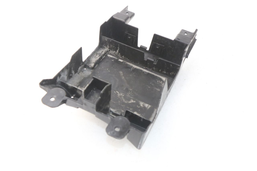 photo de UNDERSEAT PANEL YAMAHA FJR ABS 1300 (2006 - 2012) - Alternative perspective