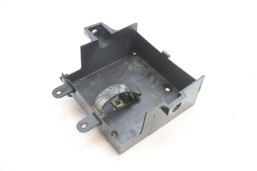 photo de UNDERSEAT PANEL YAMAHA FJR 1300 (2001 - 2005) - Main view