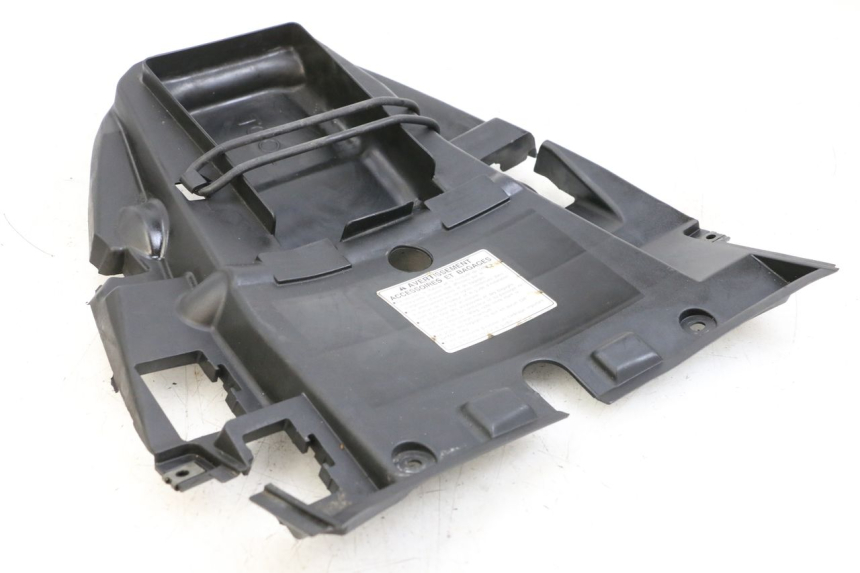 photo de UNDERSEAT PANEL HONDA FJS SILVER WING SILVERWING 400 (2005 - 2008) - Alternative perspective