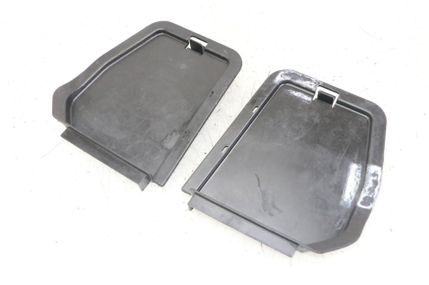 photo de UNDERSEAT PANEL HONDA FJS SILVERWING SILVER WING 600 (2001 - 2010) - Alternative perspective