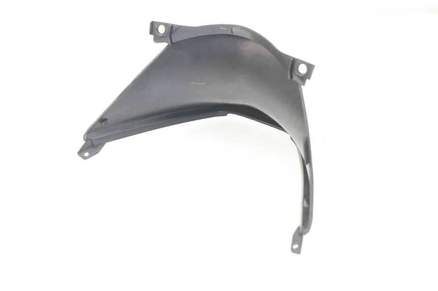 photo de UNDERSEAT PANEL PIAGGIO FLY IE 125 (2012 - 2017) - Zoom on usage condition