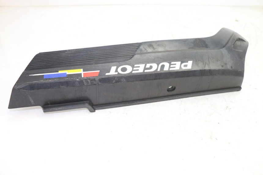 photo de LEFT UNDERSEAT PANEL PEUGEOT 103 SPX CLIP 50 (1989 - 1992) - Technical close-up
