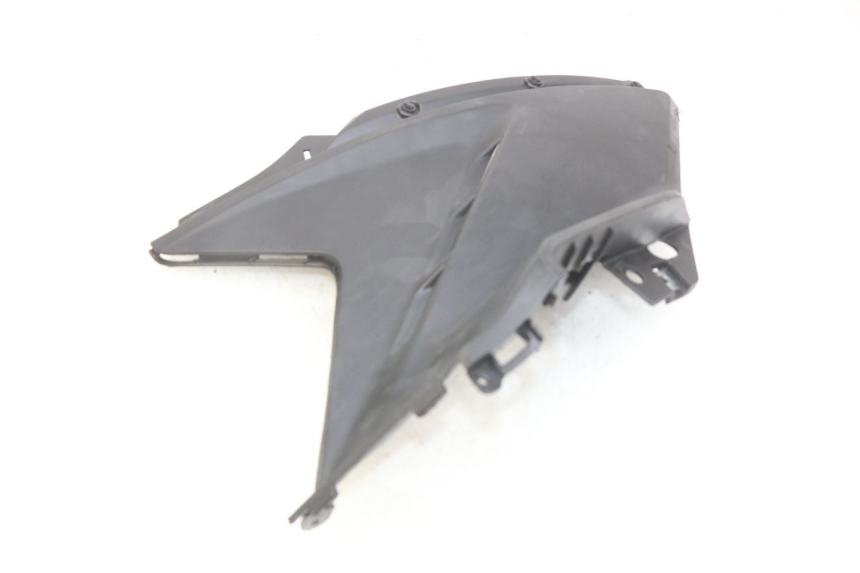 photo de LEFT UNDERSEAT COVER KYMCO AGILITY 16+ 4T 50 (2018 - 2023) - Alternative perspective